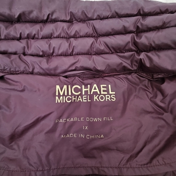 EUC MICHAEL KORS Puffy lightweight Jacket Burgundy 1X - Picture 7 of 16